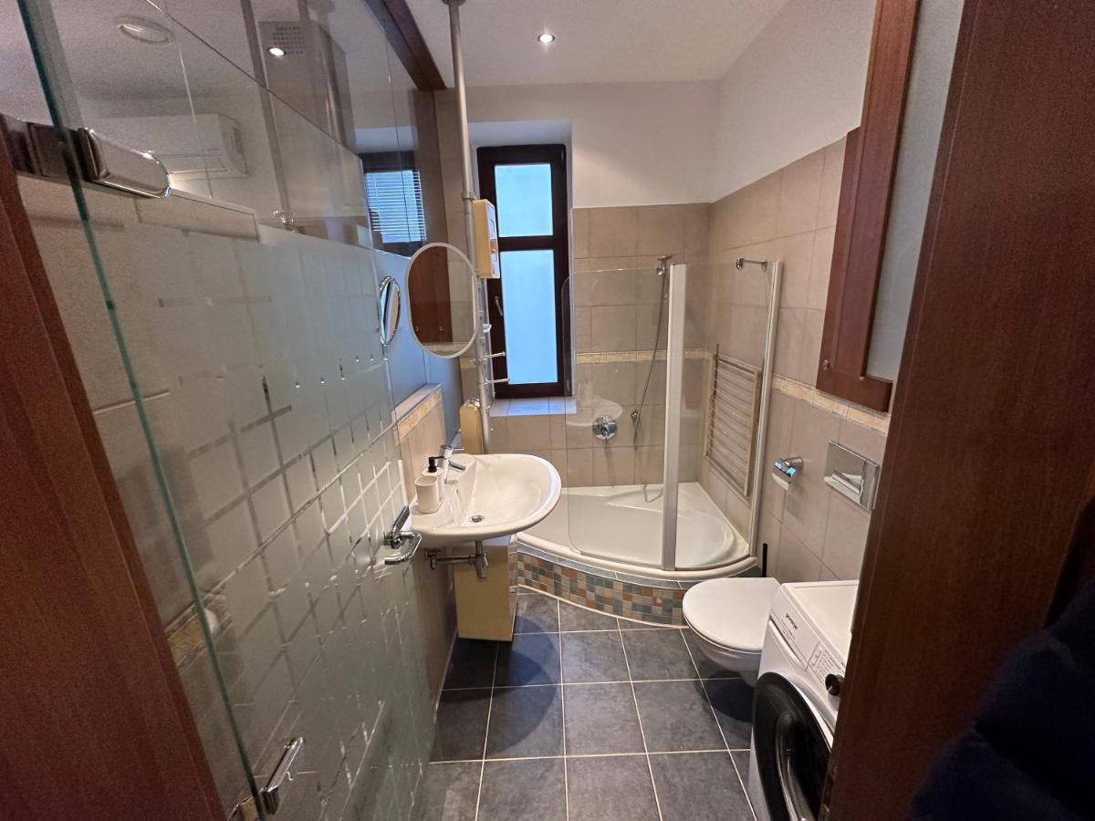 Skau Laurinska Apartman Pozsony Kültér fotó