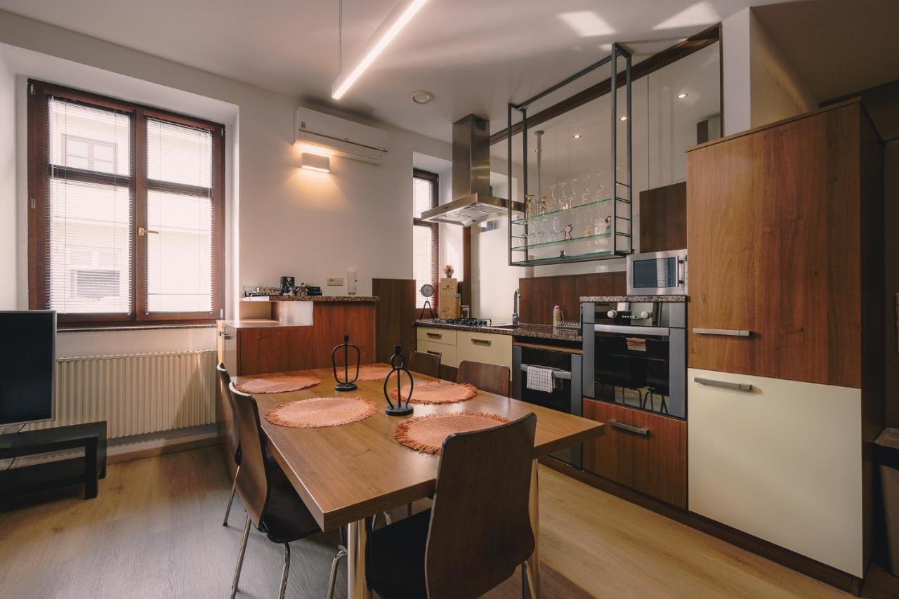 Skau Laurinska Apartman Pozsony Kültér fotó